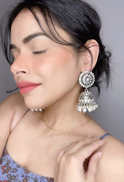 Antique Silver Kundan Jhumka - Image 2